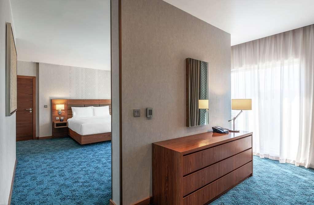 Doubletree By Hilton Al Jadaf Дубай